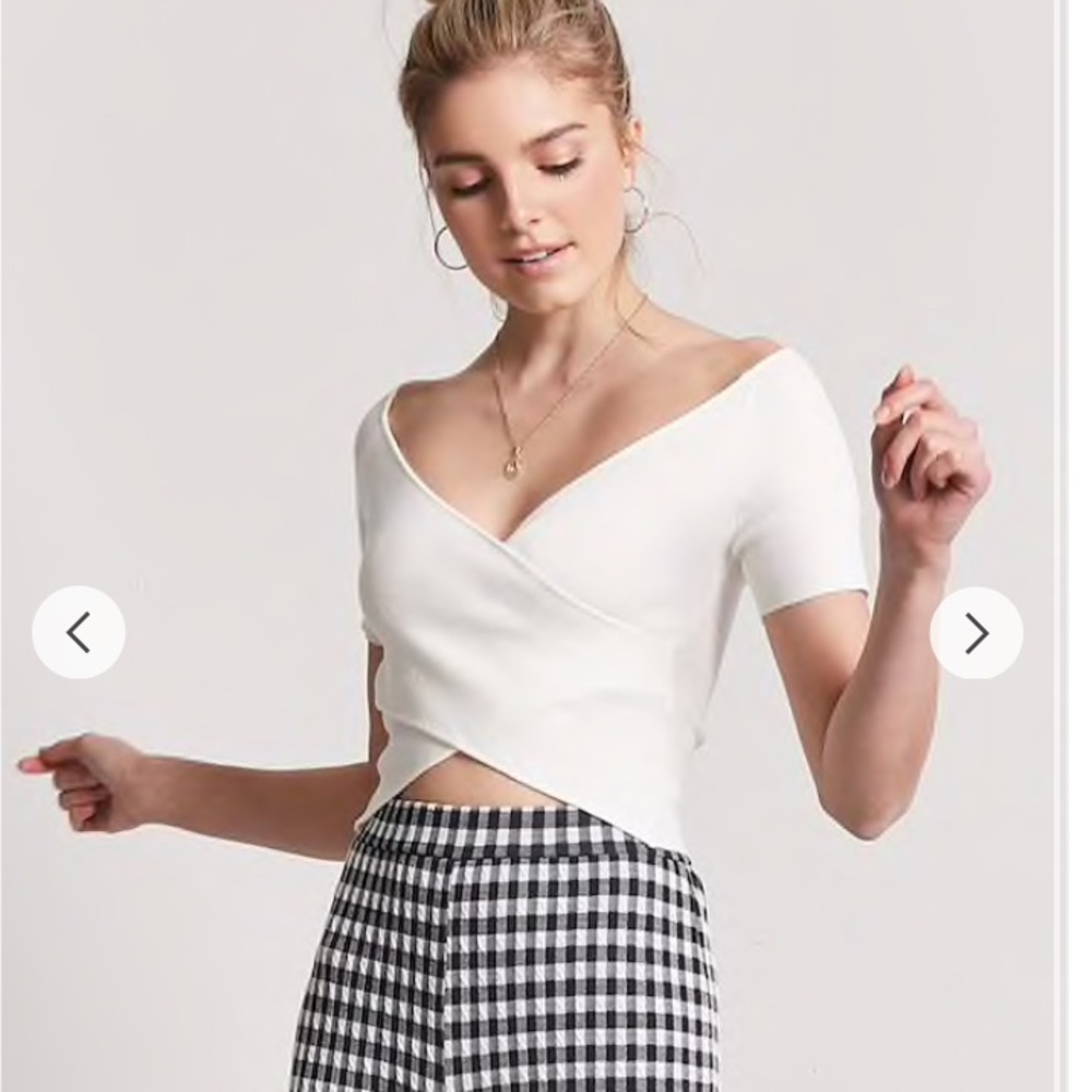 Cross-cross Crop Top | White